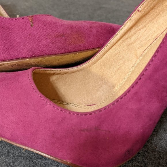 Liliana Pink Suede Pump Heels - Picture 7 of 8